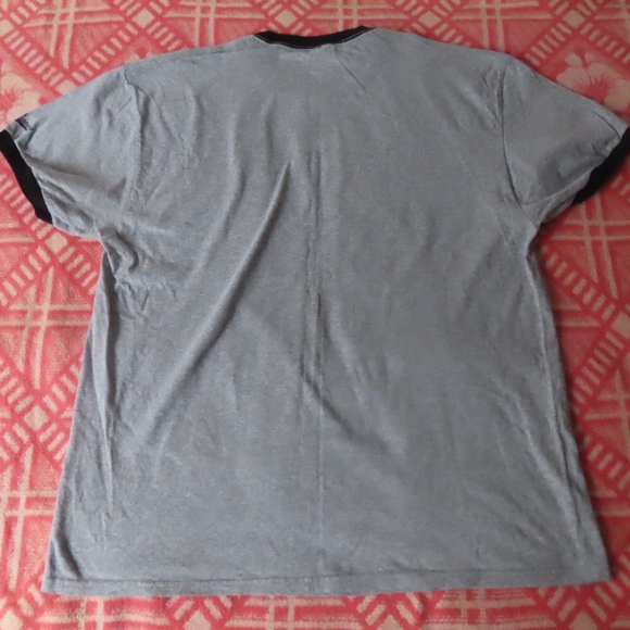 Batman Doomsday Clock DC Comics Size XL  Ringer Style Shirt - Picture 5 of 7